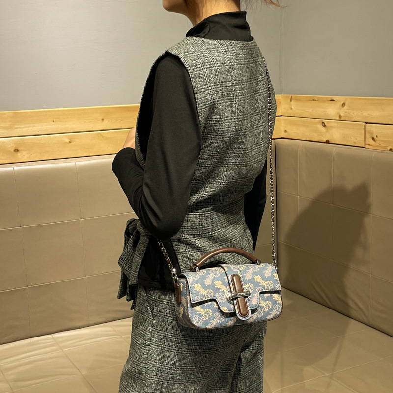 Luxury Hands-Free Designer Dia - Luxury Lifestyle Women recensie en prijs