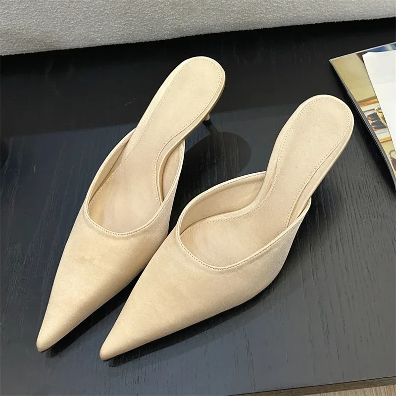 Aneikeh Sexy Pointed Toe Mules - Luxury Lifestyle recensie en prijs
