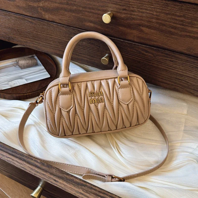 Women Luxury High End Leather  - Luxury Lifestyle City recensie en prijs