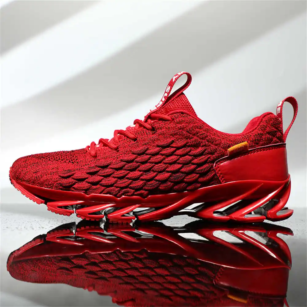 size 44 size 39 walking shoes  - Luxury Lifestyle Picture recensie en prijs